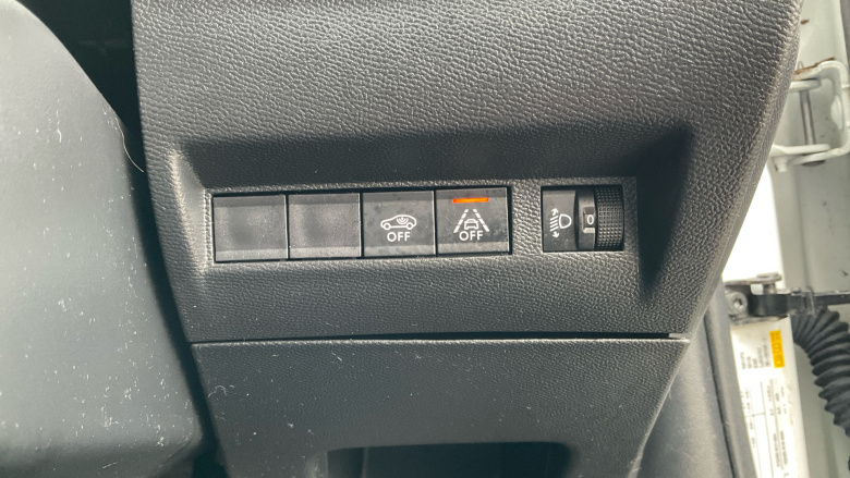 Peugeot 2008 1.2 PureTech 130 Allure Premium 5dr Petrol Estate